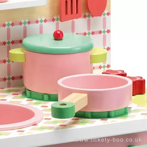 la cucina in legno rosa di lila: 3