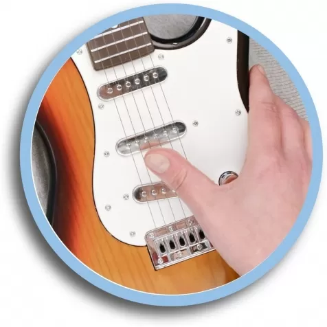 Bontempi BONTEMPI CHITARRA ELETTRONICA MP3 24 1310 MICROFONO 