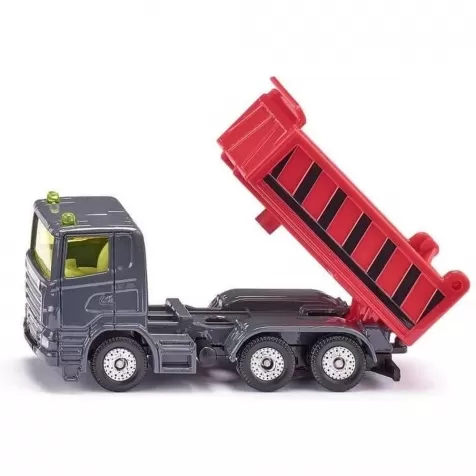 camion con cassone ribaltabile e rimorchio