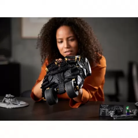 76240 - batmobile tumbler: 12