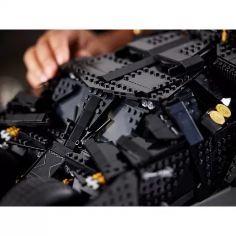 76240 - batmobile tumbler: 4
