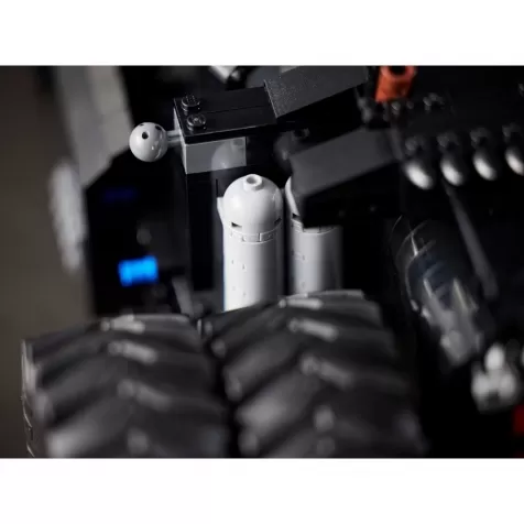 76240 - batmobile tumbler: 6