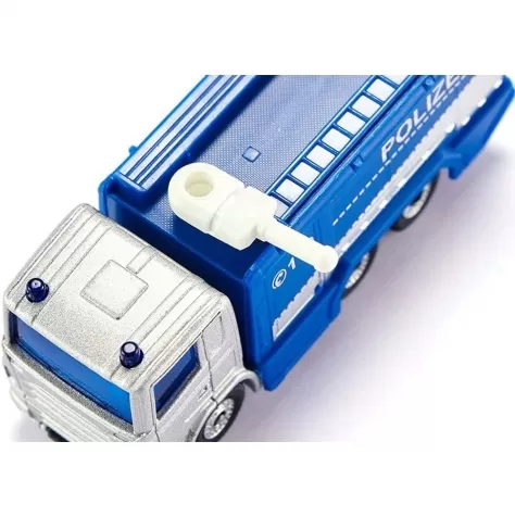 camion della polizia con idrante: 2