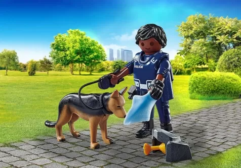 agente con cane poliziotto