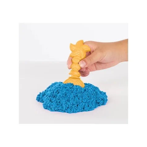 kinetic sand - castello di sabbia 450g con vaschetta e accessori - colori assortiti