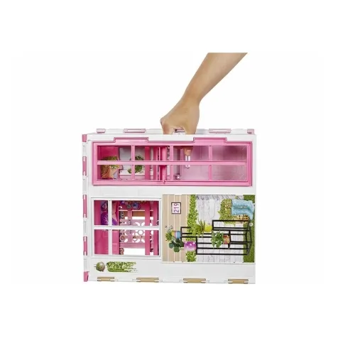 loft di barbie con bambola