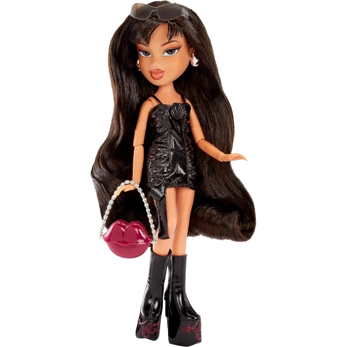 bratz x kylie jenner - celebrity mass - day: 3