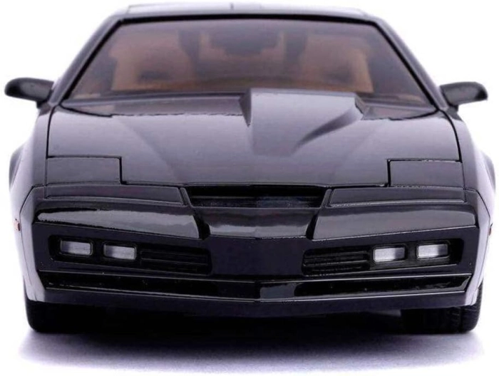 k.i.t.t. supercar - pontiac trans del 1982 - 1:24 die cast con luci