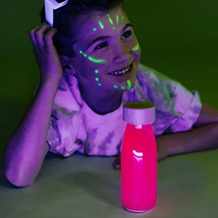 petit boum - bottiglia sensoriale - float pink fluo glow in the dark: 3