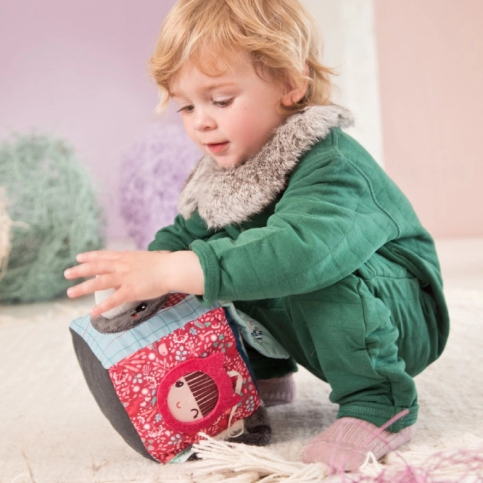 cubo attivita cappuccetto e il lupo: 8