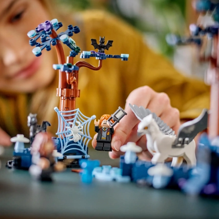 76432 - foresta proibita: creature magiche