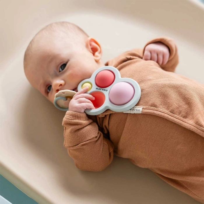 pop-it toy in silicone rosa