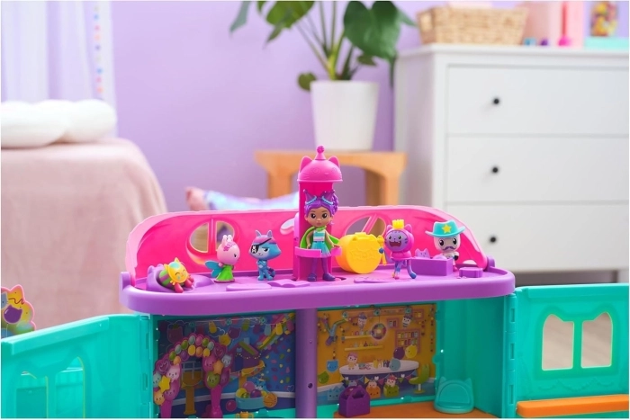 gabby's dollhouse - set deluxe con personaggi - versione celebration: 5