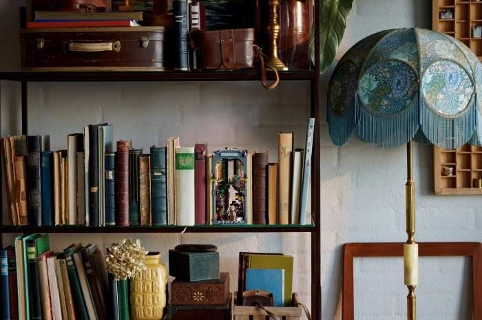 10351 - sherlock holmes: book nook: 26