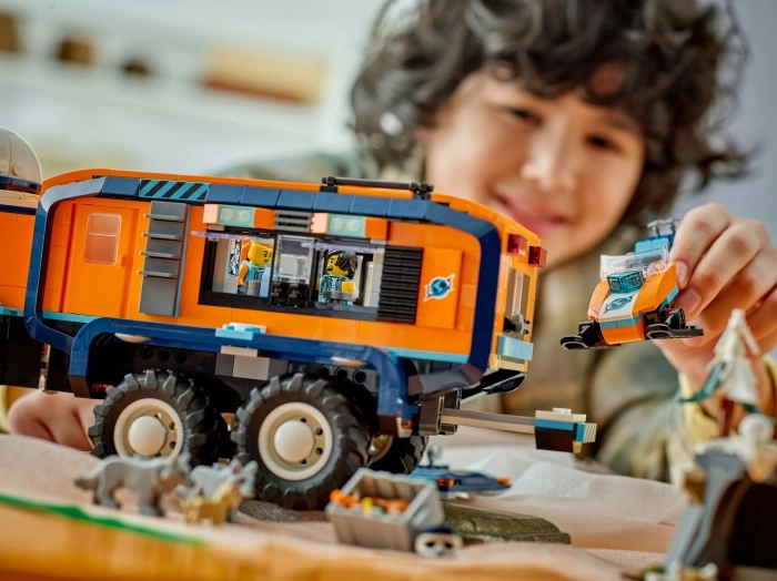 60471 - grande camion artico con laboratorio: 19