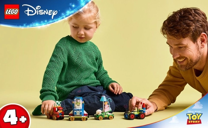 43264 - toy story: treno e auto rc celebrativi: 28