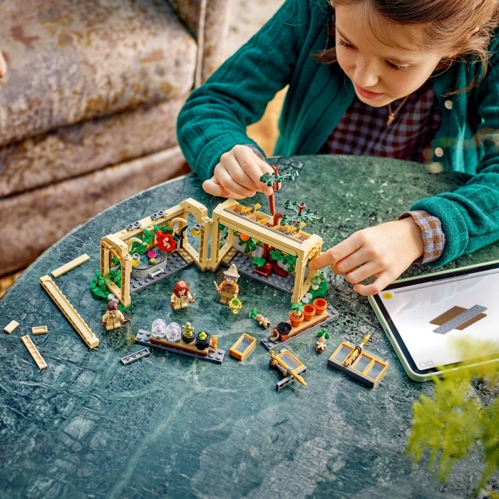76445 - castello di hogwarts: lezione di erbologia