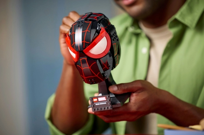 76329 - maschera di miles morales: 20