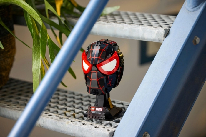76329 - maschera di miles morales: 26