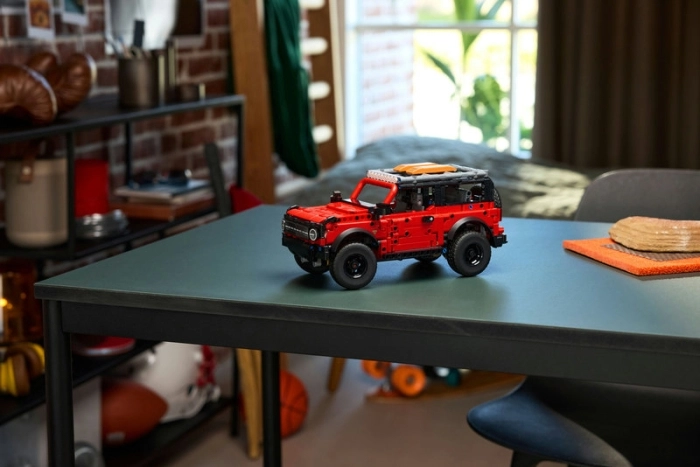 42213 - suv ford bronco®: 6