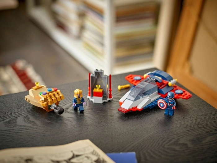 76319 - captain america contro thanos