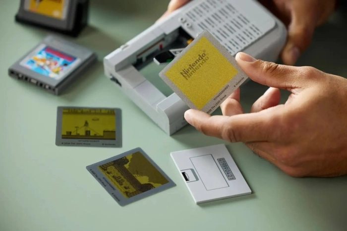 72046 - lego game boy: 7