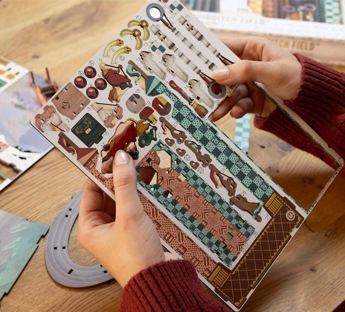 tiny adventures - book nook - harry potter quidditch