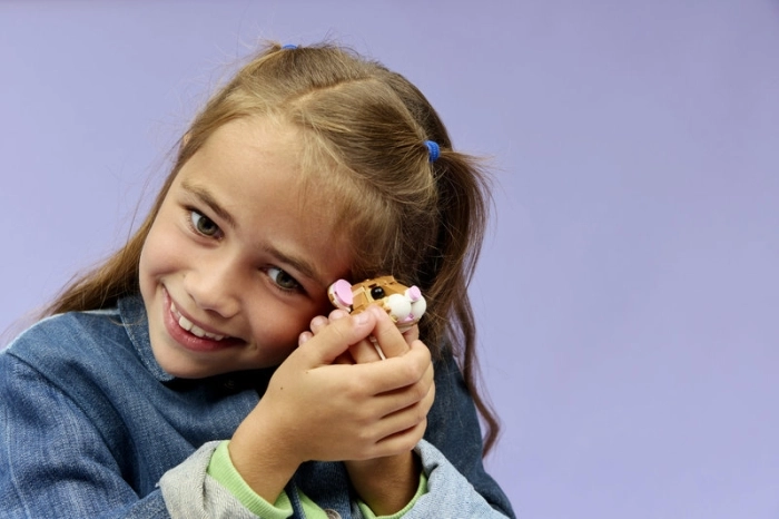 31376 - simpatico criceto con fiore