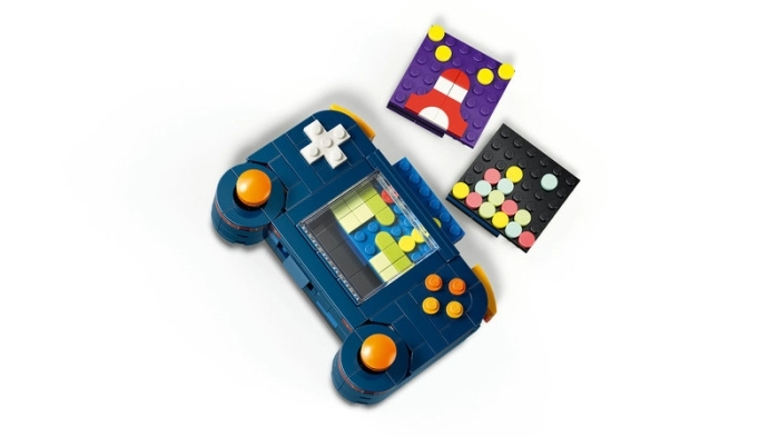 31380 - console di gioco retro