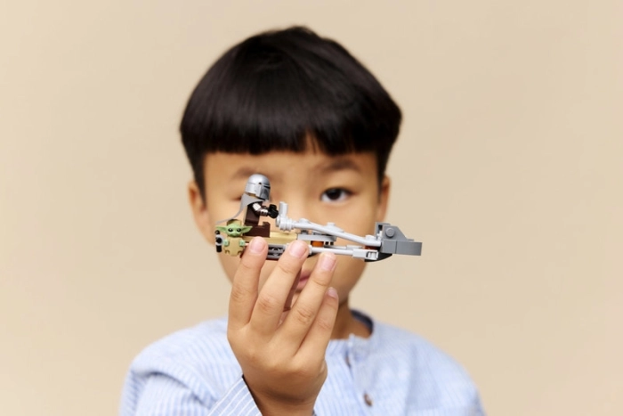 75436 - speeder bike&trade; del mandaloriano e di grogu