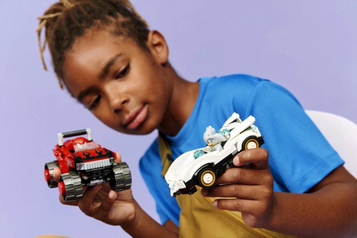 77118 - auto di silver vs. monster truck di knuckles