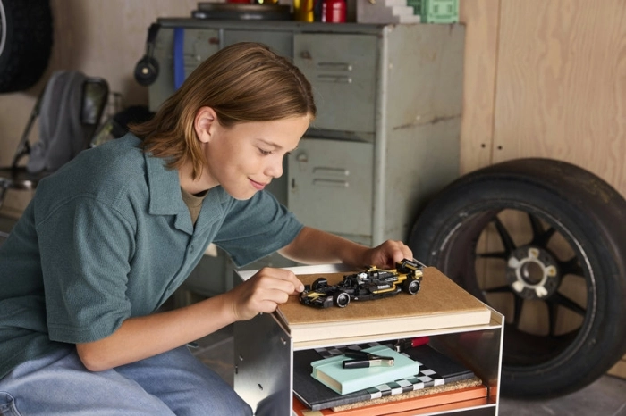 77252 - auto da corsa team apxgp di f1&reg;: il film