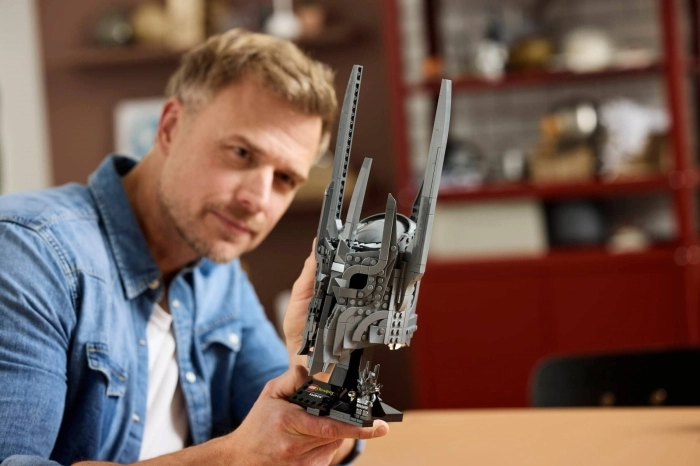 11373 - il signore degli anelli: elmo di sauron