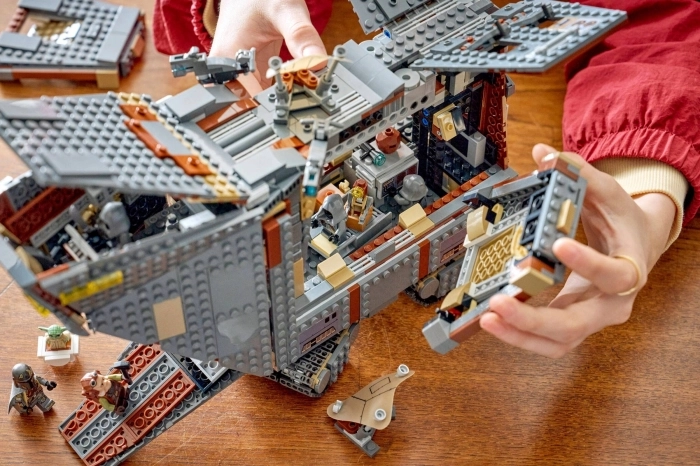 75453 - sandcrawler&trade; e mudhorn offworld