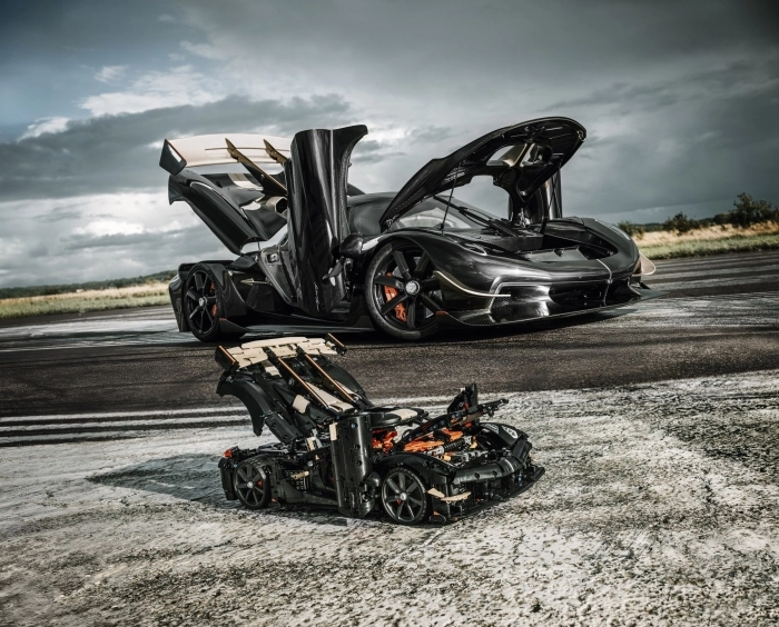 42232 - hypercar koenigsegg sadair's spear