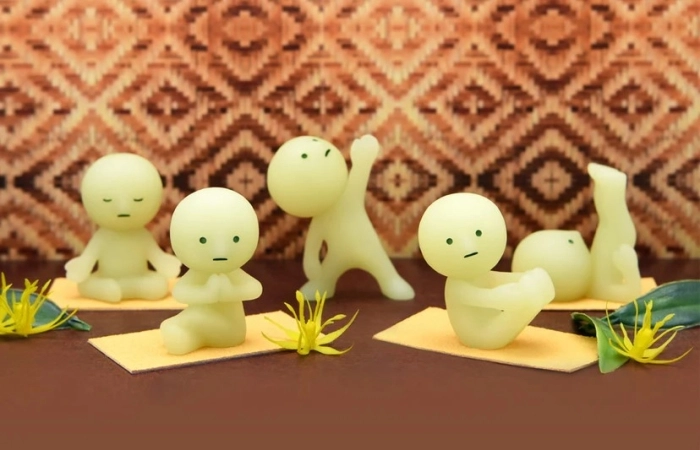 smiski yoga series glow - blind box 1pz