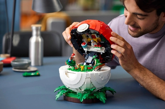 72154 - momenti allenatore iconici: poke ball