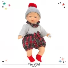 nines le petit 40cm - corpo in tessuto, con vestitino scozzese e cappellino con pompon