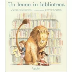 un leone in biblioteca