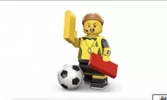 71037-7 - minifigure serie 24 - arbitro di calcio